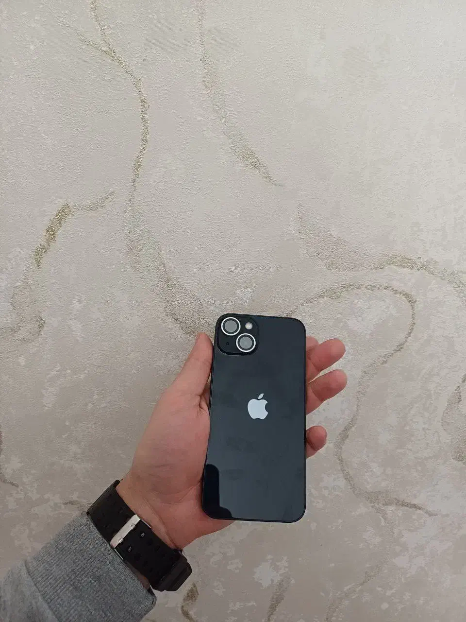 Iphone13|موبایل|میانه, |دیوار