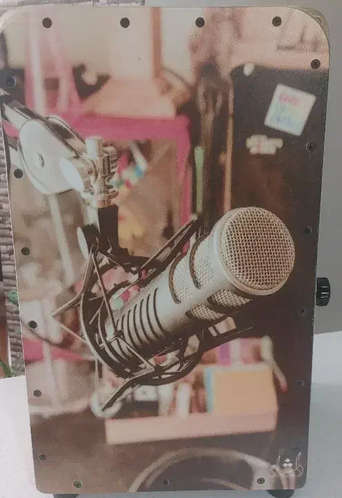 کاخن|درام و پرکاشن|پردیس, فاز ۲|دیوار