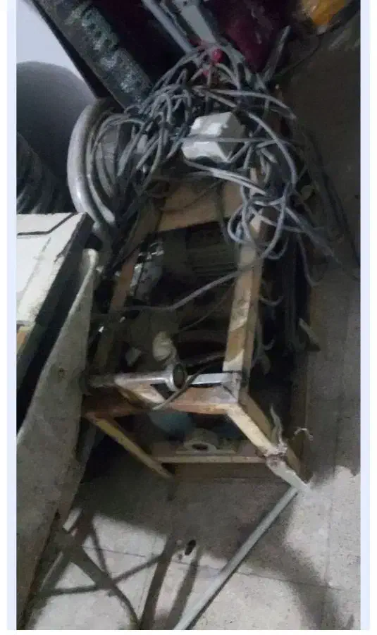 بالابر ساختمانی|مصالح و تجهیزات ساختمان|باقرشهر, |دیوار