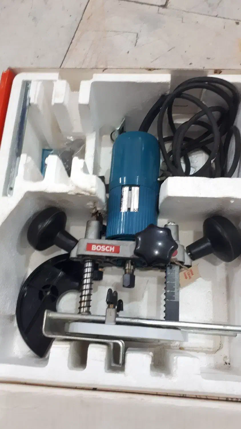 فرز لبه زن بوش  اصل  المان|ابزارآلات|رشت, حافظ آباد|دیوار