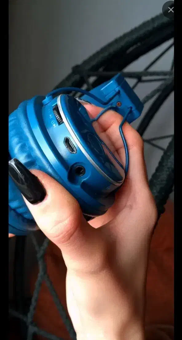 هدفون سالم|پخشکننده همراه|رشت, حمیدیان|دیوار