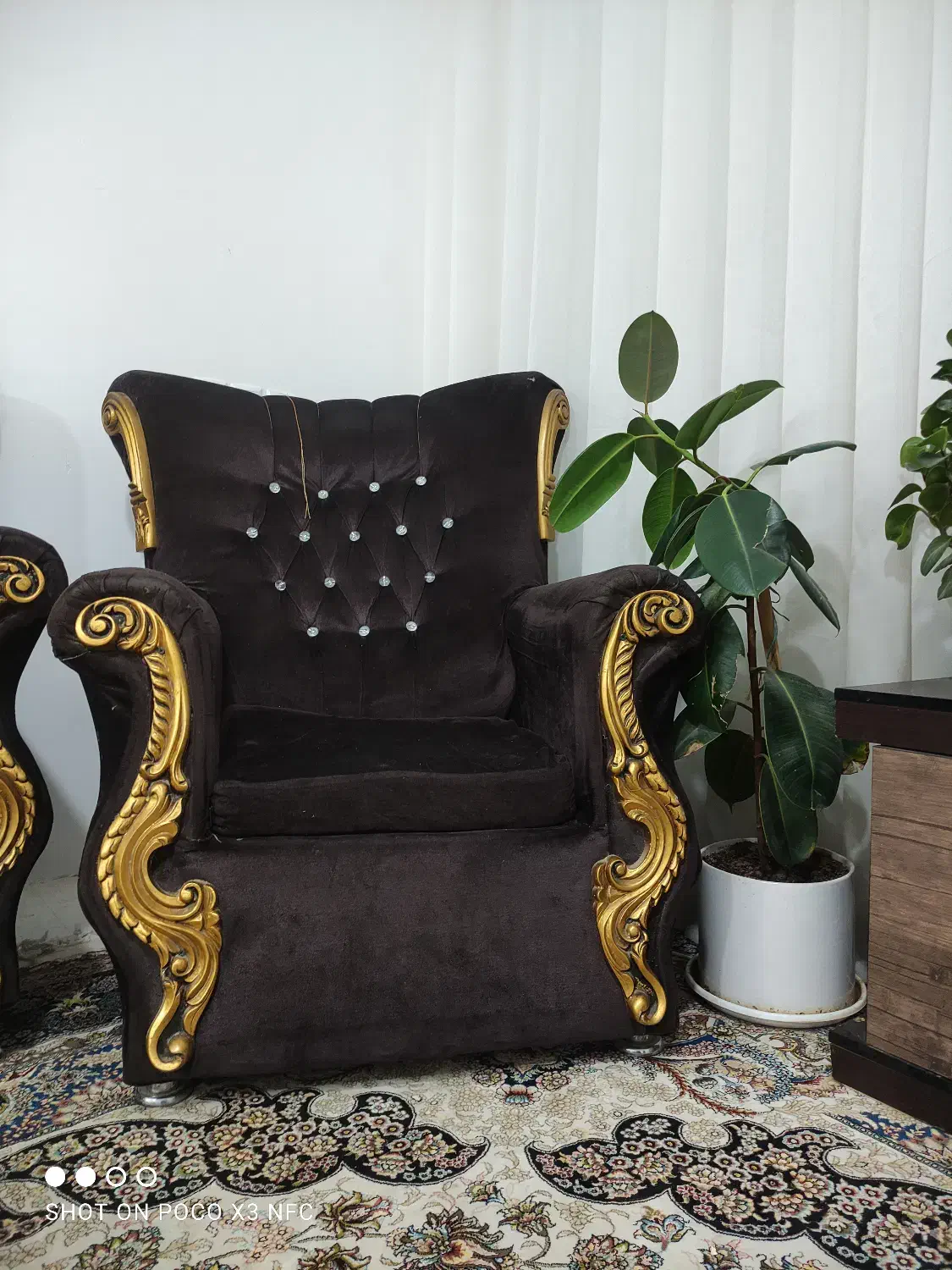 مبل راحتی مفت|مبلمان خانگی و میز عسلی|مرودشت, ثبت احوال|دیوار