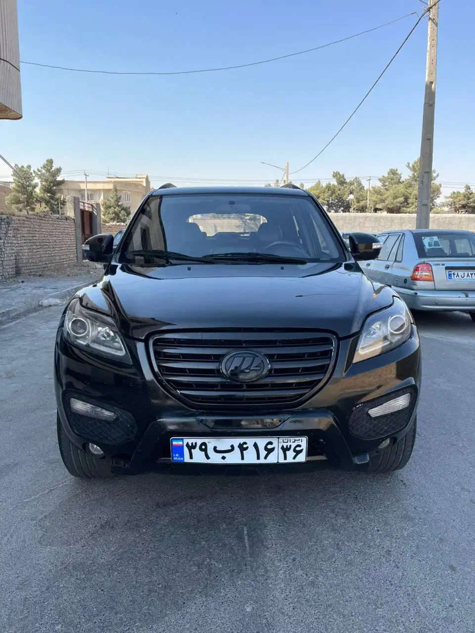 لیفان ایکس۶۰مدل۹۳گیربکس جدید    اتوگالری بهادر|خودرو سواری و وانت|مشهد, شریف|دیوار