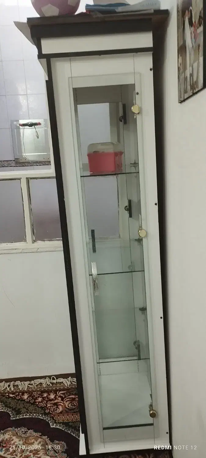 بوفه تمیز و نو|بوفه، ویترین، کنسول|زبرخان, |دیوار