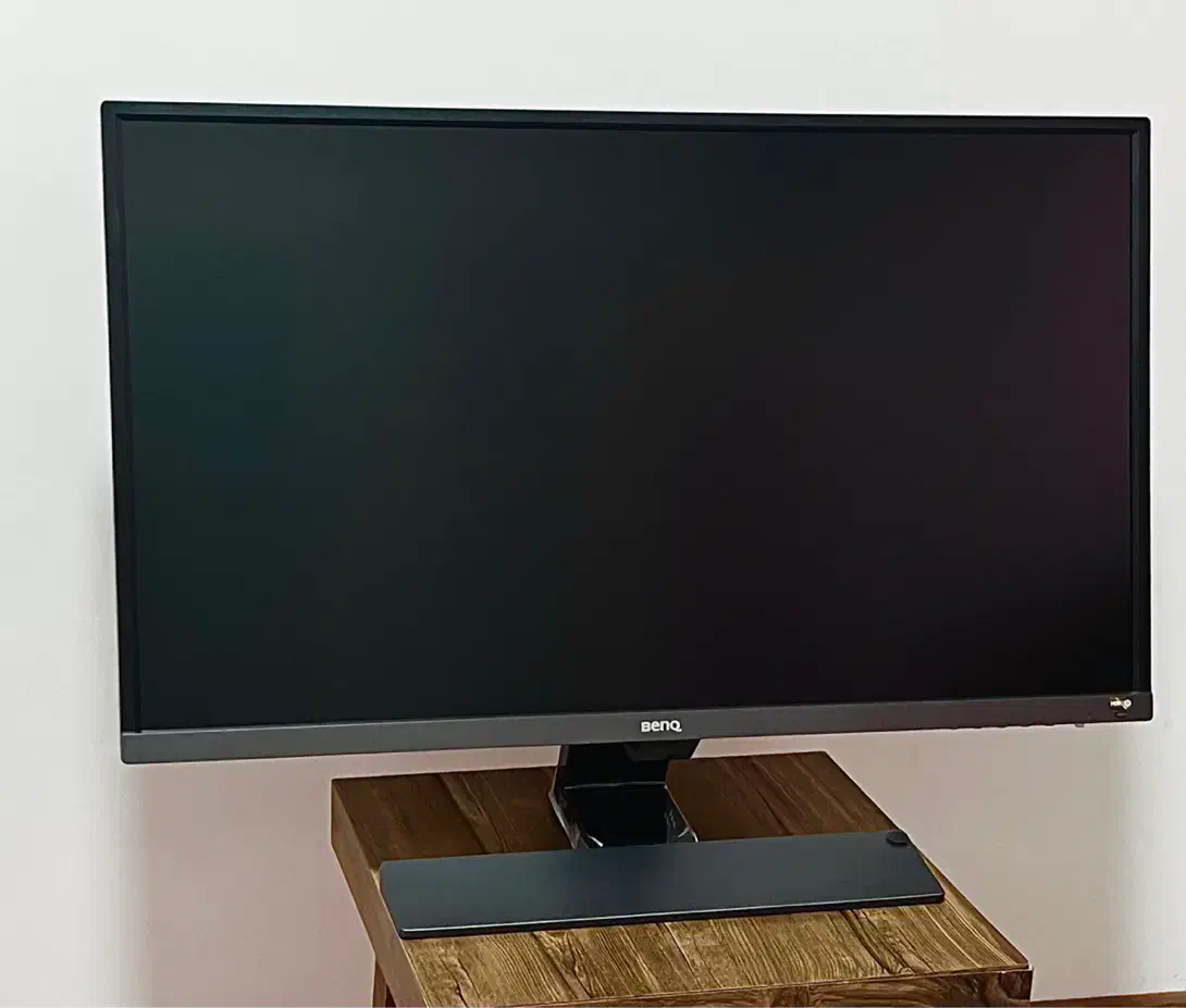 مانیتور ۳۲ اینچی benq ew3270 4k  با گارانتی درحدنو|قطعات و لوازم جانبی رایانه|مشهد, شهید فرامرز عباسی|دیوار