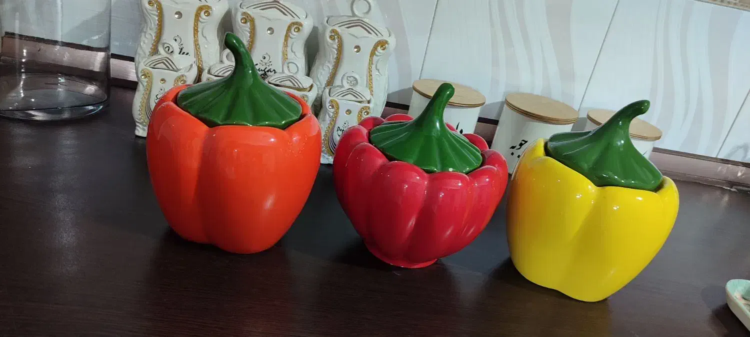 اشپزخانه|ظروف نگهدارنده، پلاستیکی، یک‌بارمصرف|تربت جام, یحیی آباد|دیوار