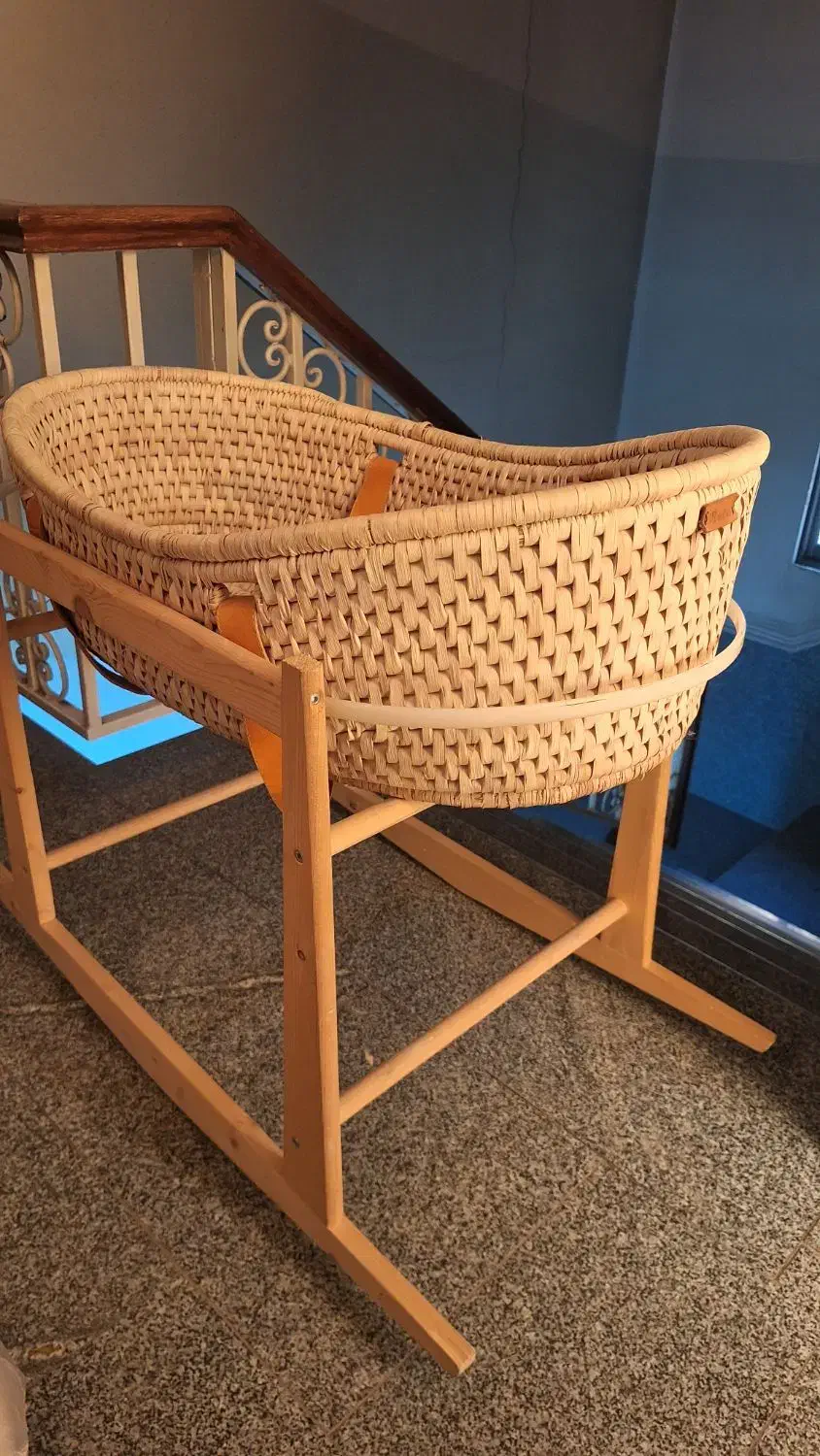 گهواره حصیر بافت|تخت و صندلی بچه|تهران, زعفرانیه|دیوار