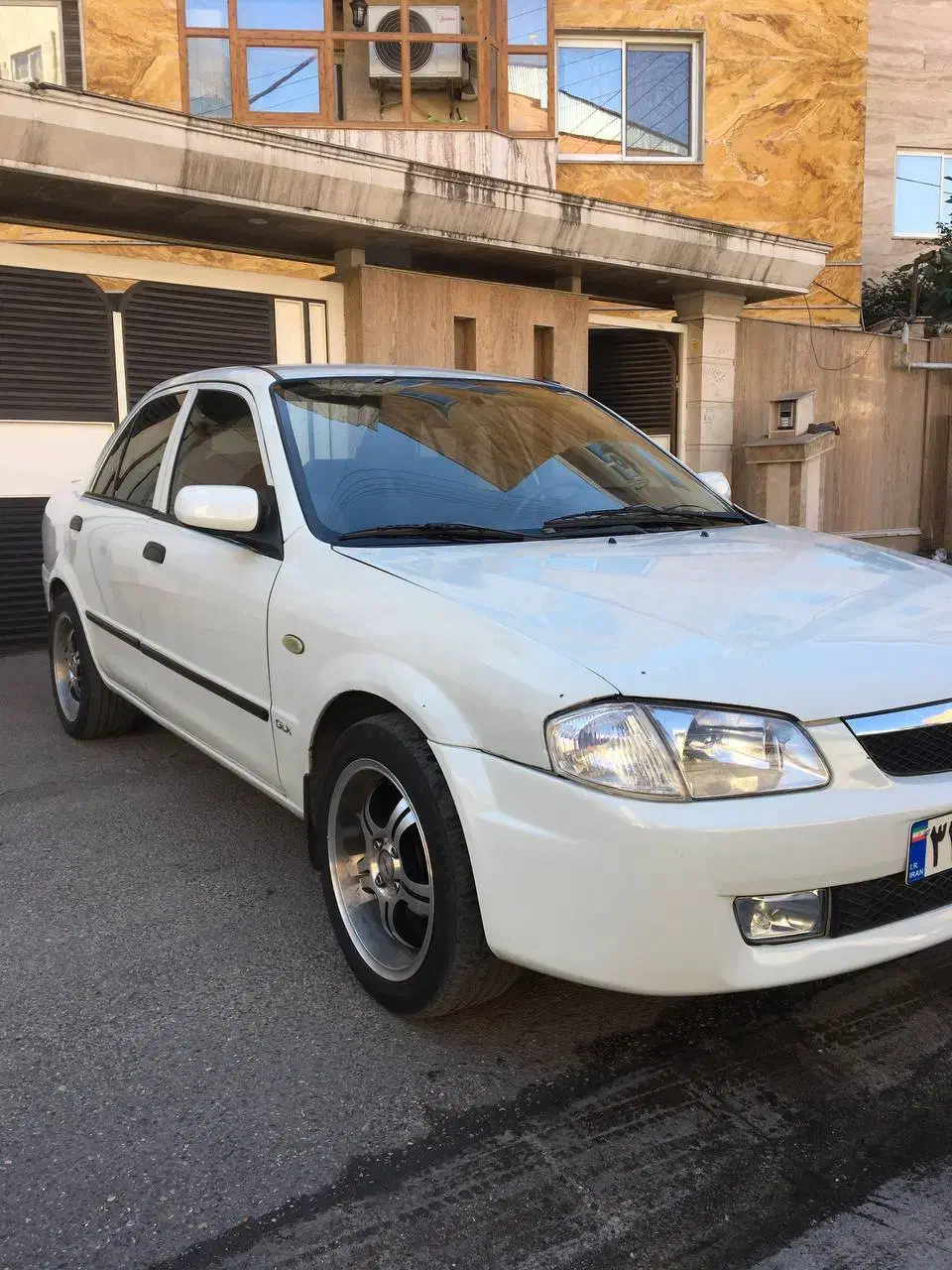 مزدا 323 Glx مدل 1381 تیپ 2|خودرو سواری و وانت|قائم‌شهر, |دیوار