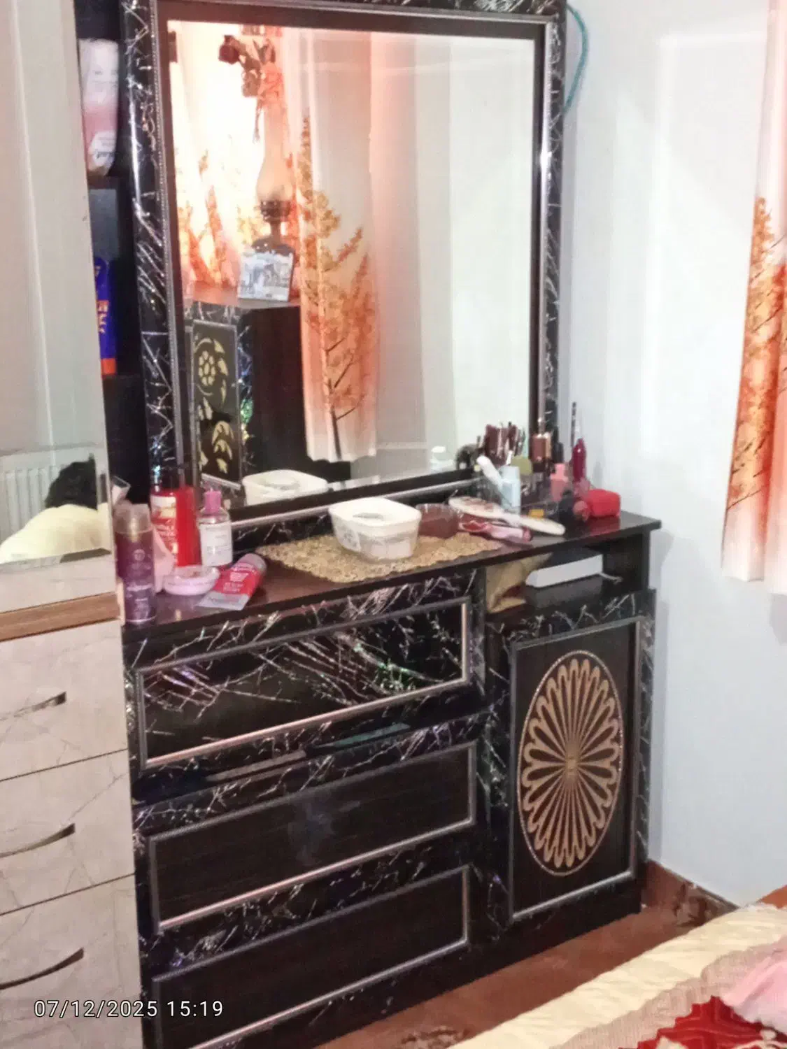 کمد و دراور وآینه کمد سه تیکه در حد نو|جاکفشی، کمد، دراور|رامند, |دیوار