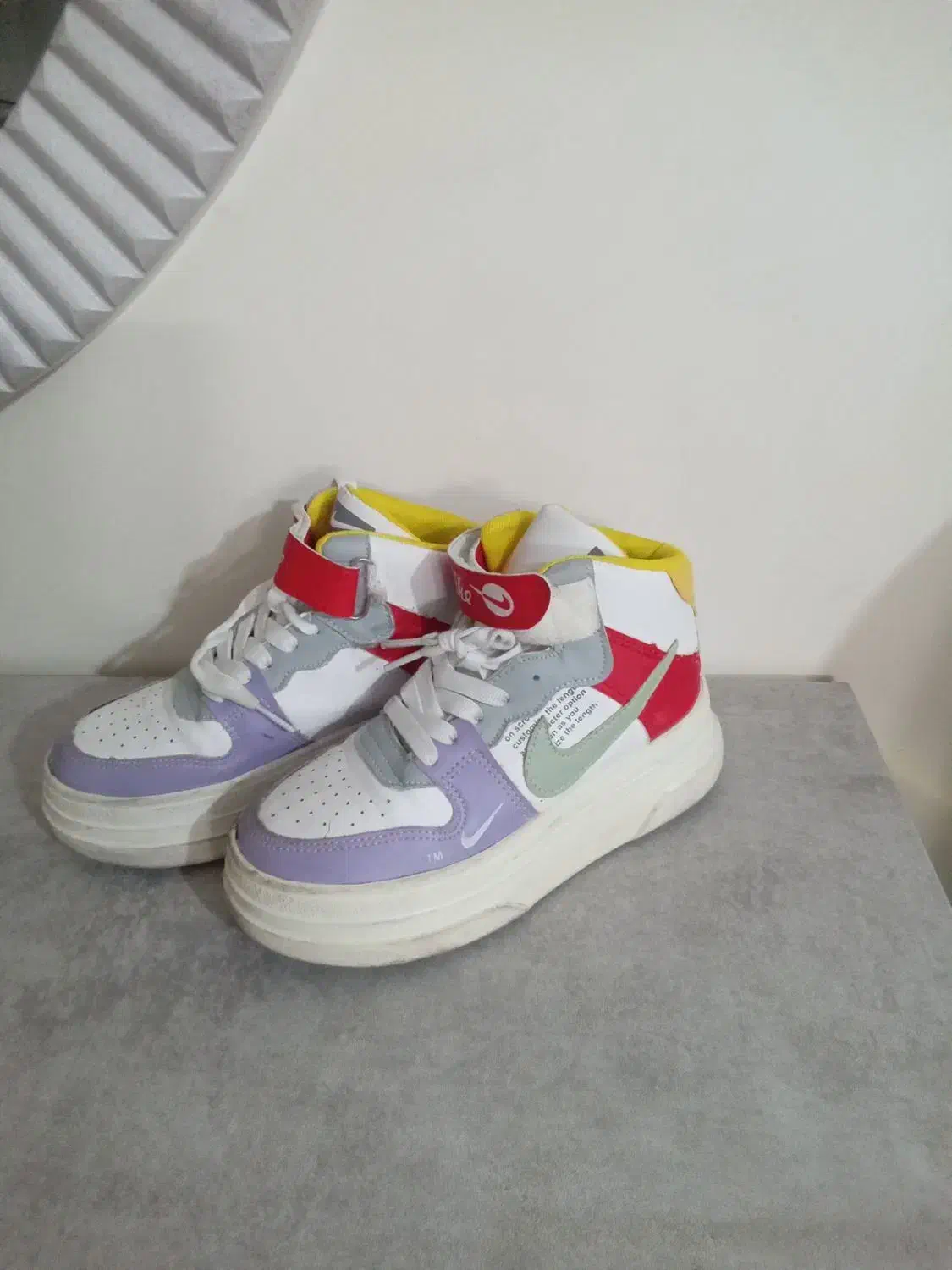 کتونی ساق دار بچه گانه سایز ۳۳|کیف، کفش، کمربند|هشتگرد, فاز ۷ مهستان|دیوار