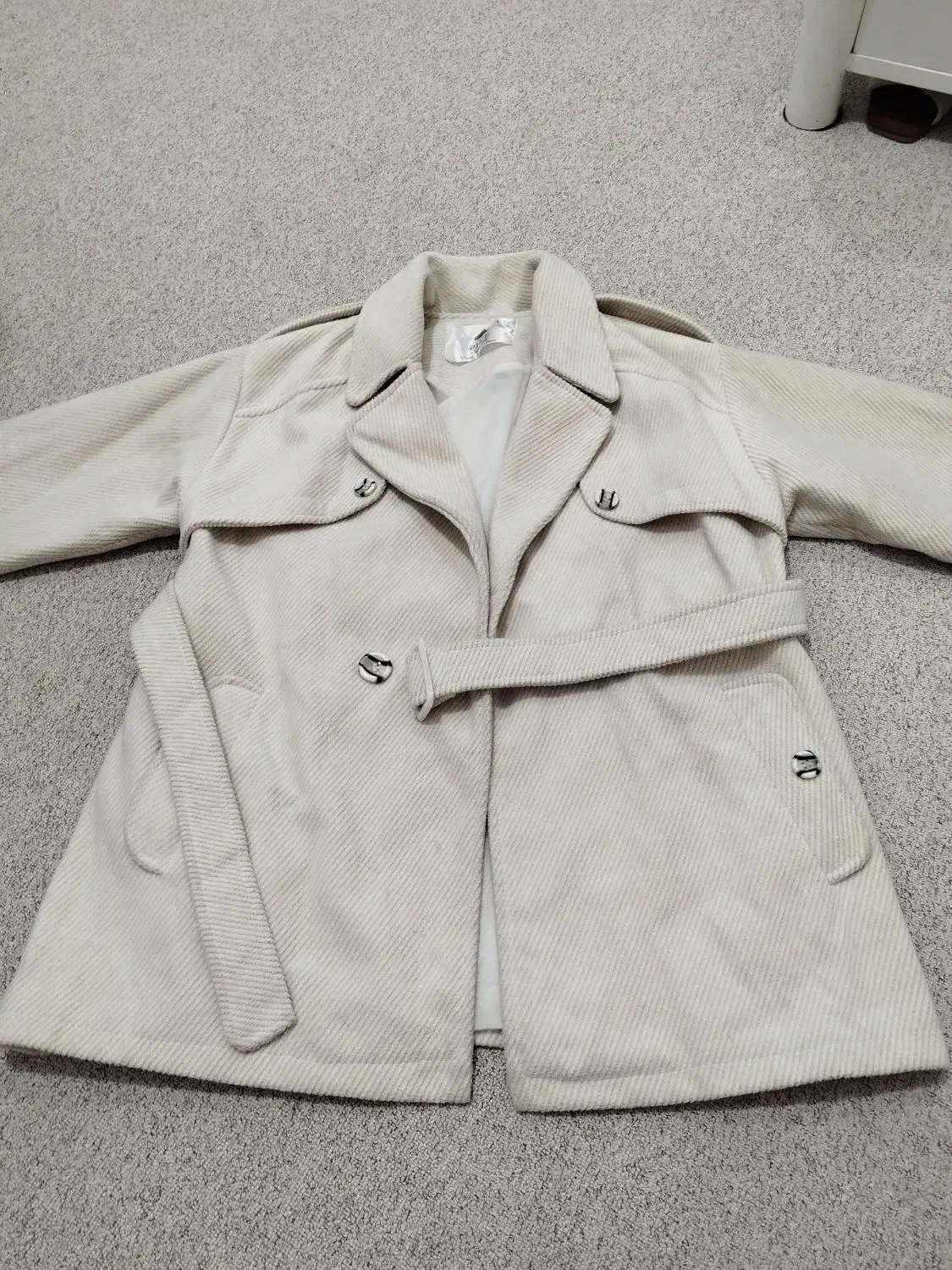 کت زمستانه|لباس|پاوه, |دیوار