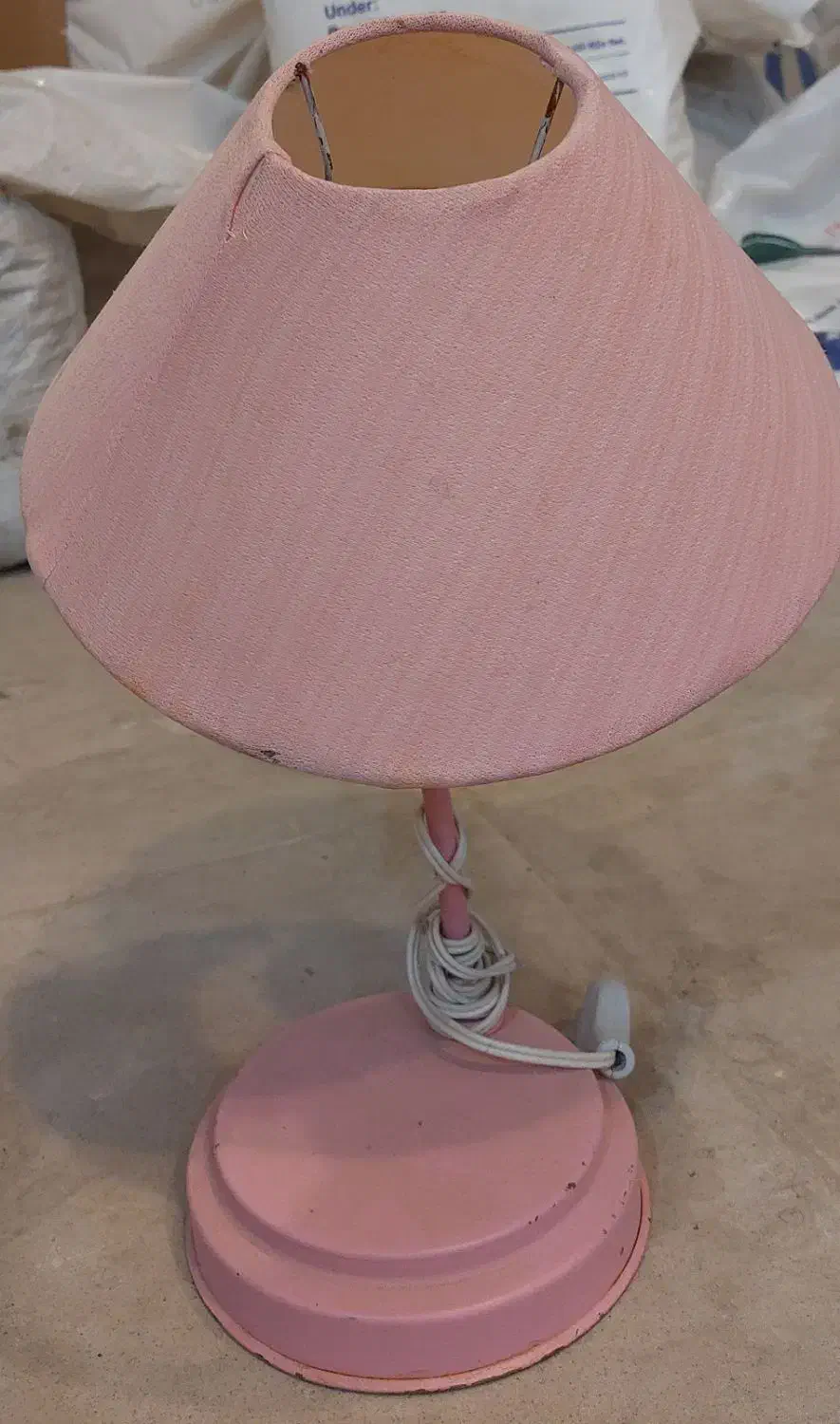 چراغ خواب|چراغ خواب و آباژور|یزد, |دیوار