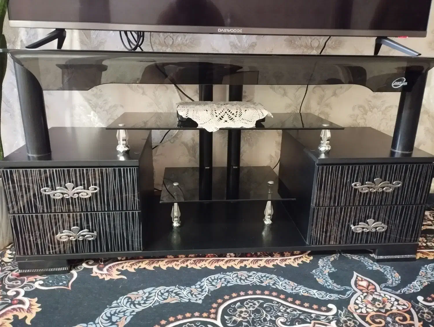 میز تی وی|میز تلویزیون|مهربان, |دیوار