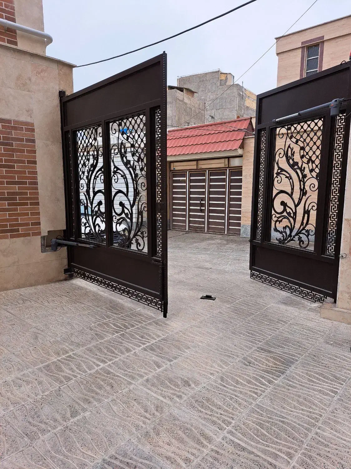 مرکز تخصصی درب اتوماتیک|مصالح و تجهیزات ساختمان|زنجان, |دیوار