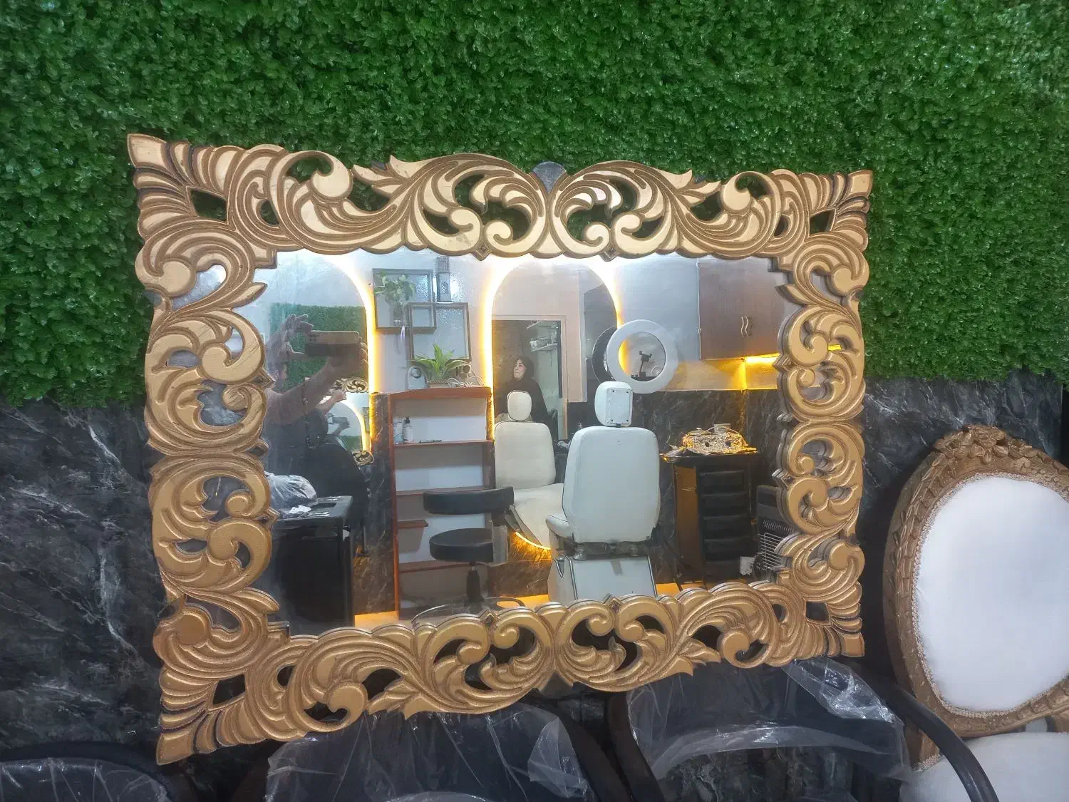 آرایشی|آرایشگاه و سالن‌های زیبایی|نکا, |دیوار