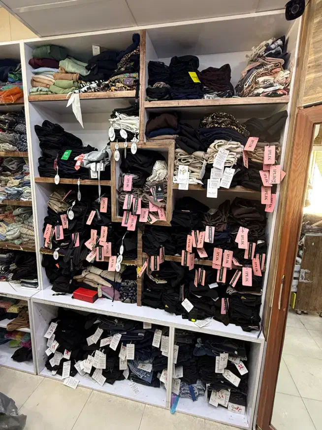 قفسه mdf و کمد های گلاس|فروشگاه و مغازه|اهواز, کوی آغاجاری|دیوار