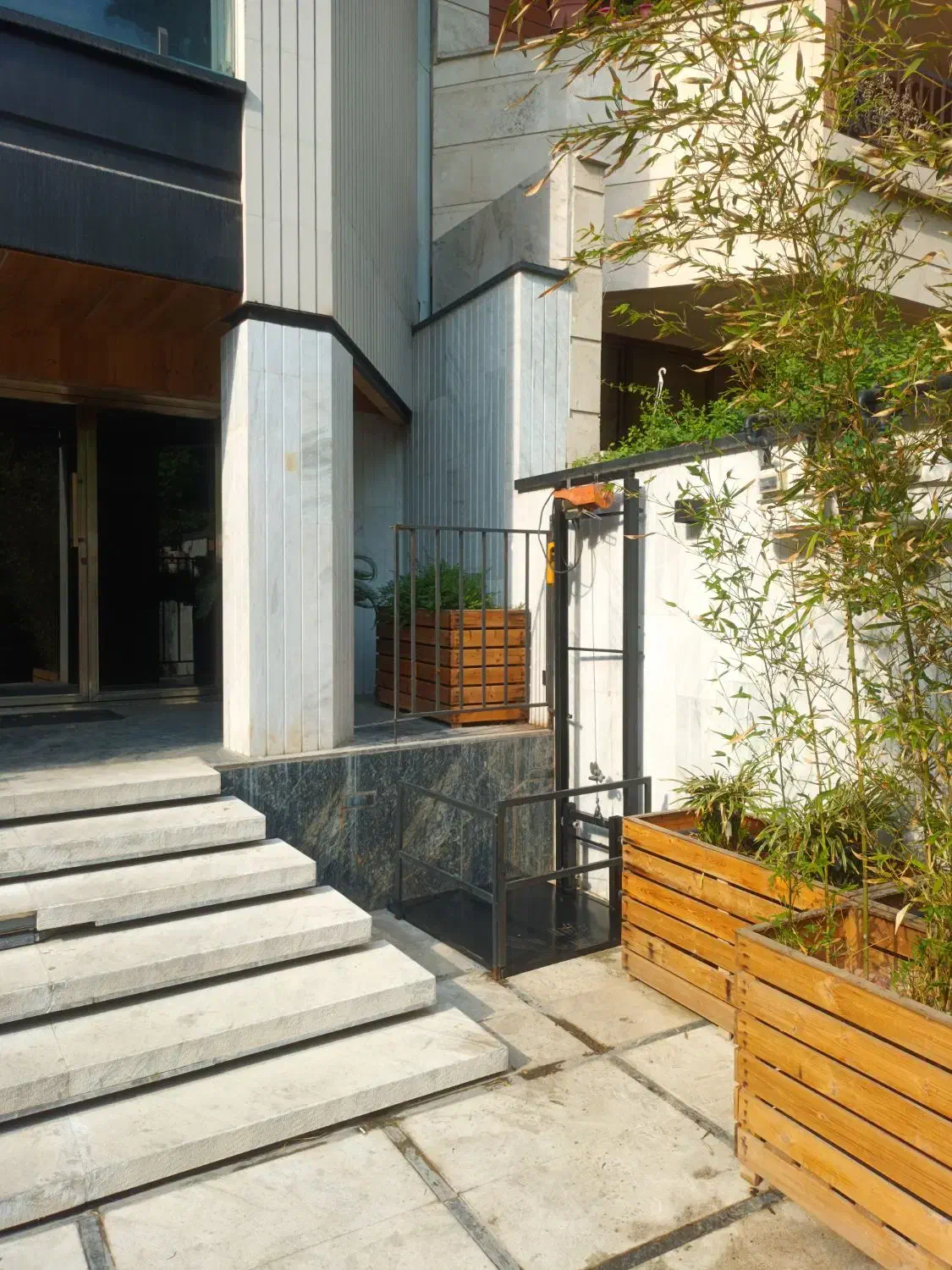 اجاره و فروش جک معلول بر بالابر معلولین 350|مصالح و تجهیزات ساختمان|تهران, پاسداران|دیوار