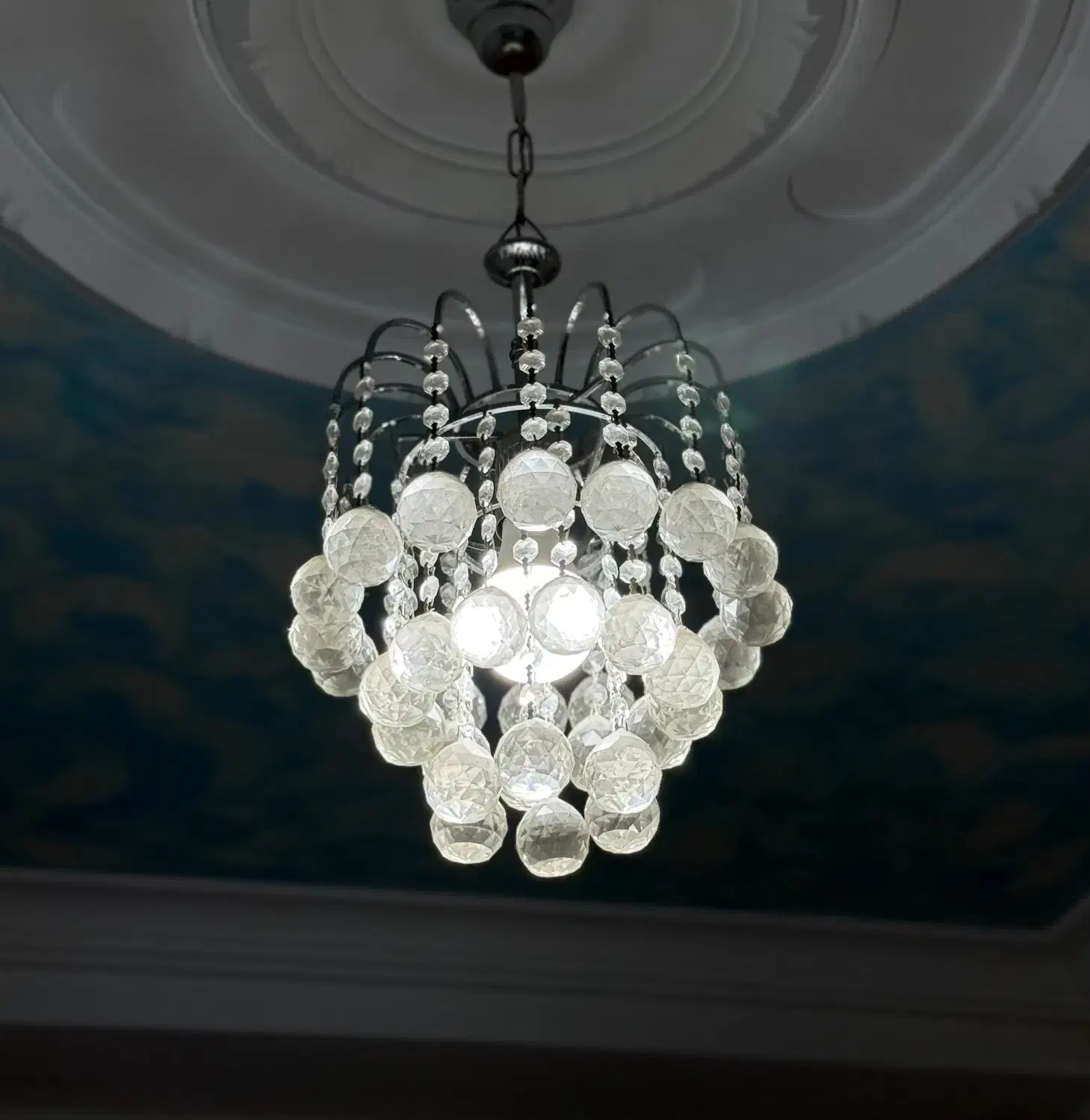 لوستر و برق|لوستر و چراغ آویز|رشت, پل تالشان|دیوار