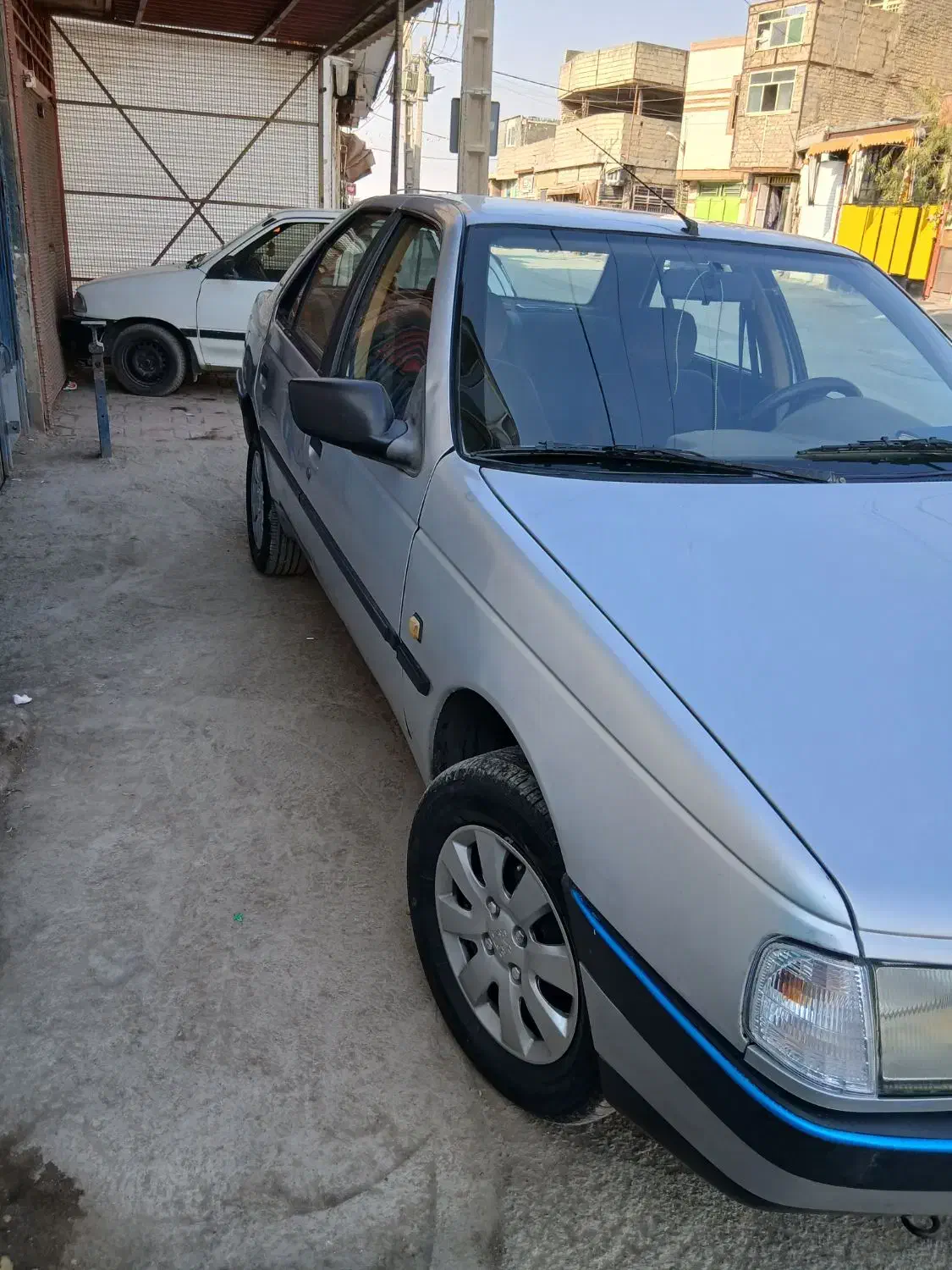 پژو مدل 1395 بسیار تمیز|خودرو سواری و وانت|اصفهان, حصه شمالی|دیوار