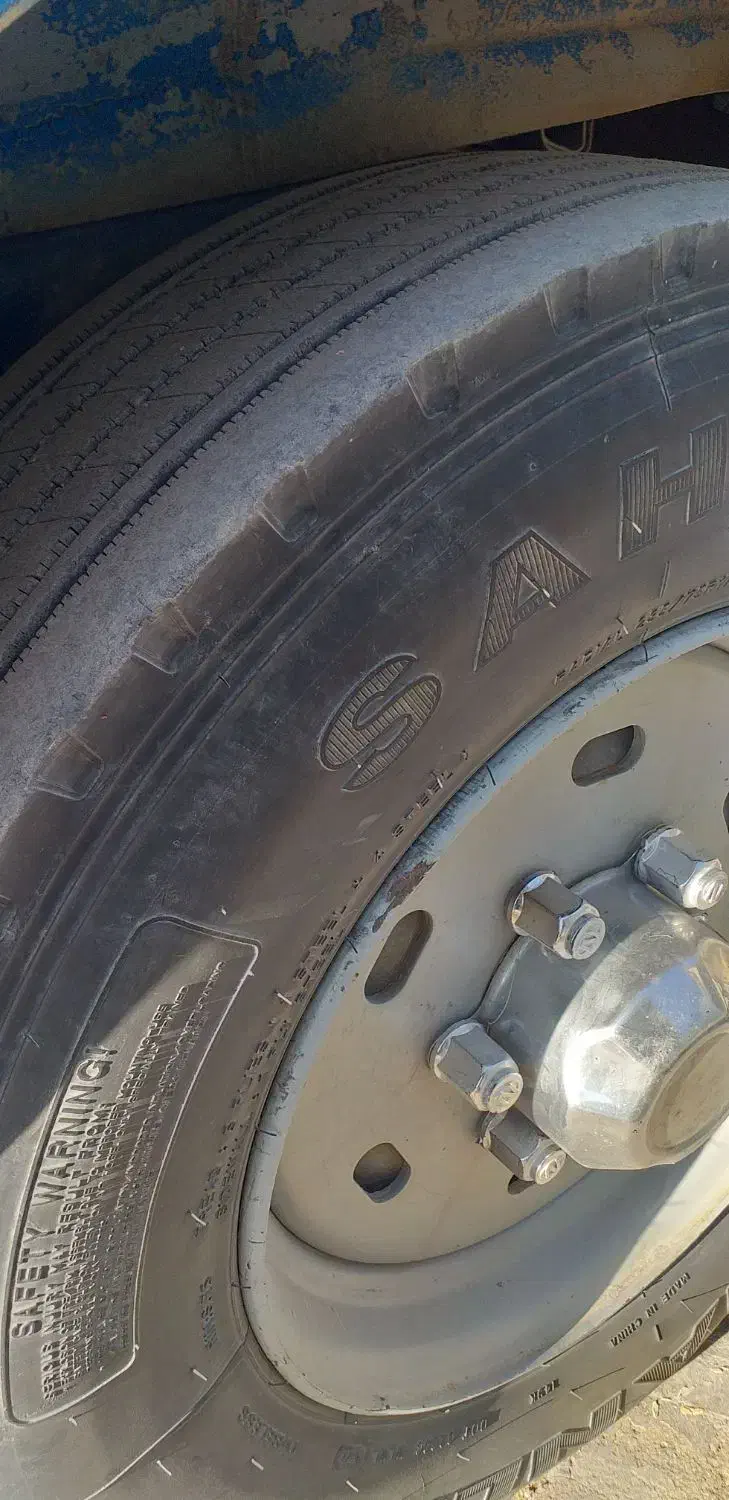 معاوضه یک جفت لاستیک وانلی|قطعات یدکی و لوازم جانبی|ارسنجان, |دیوار