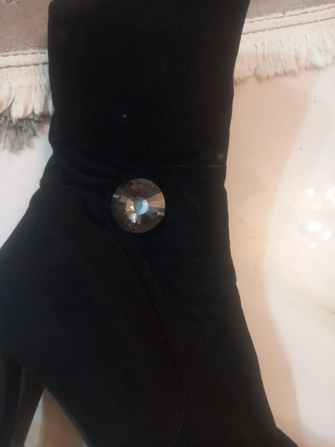 نیم پوت|کیف، کفش، کمربند|پرند, فاز ۶|دیوار