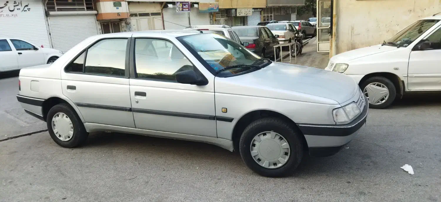 ماشین پژو 405دوگانه کارخانه مدل 98|خودرو سواری و وانت|مشهد, کوی المهدی|دیوار