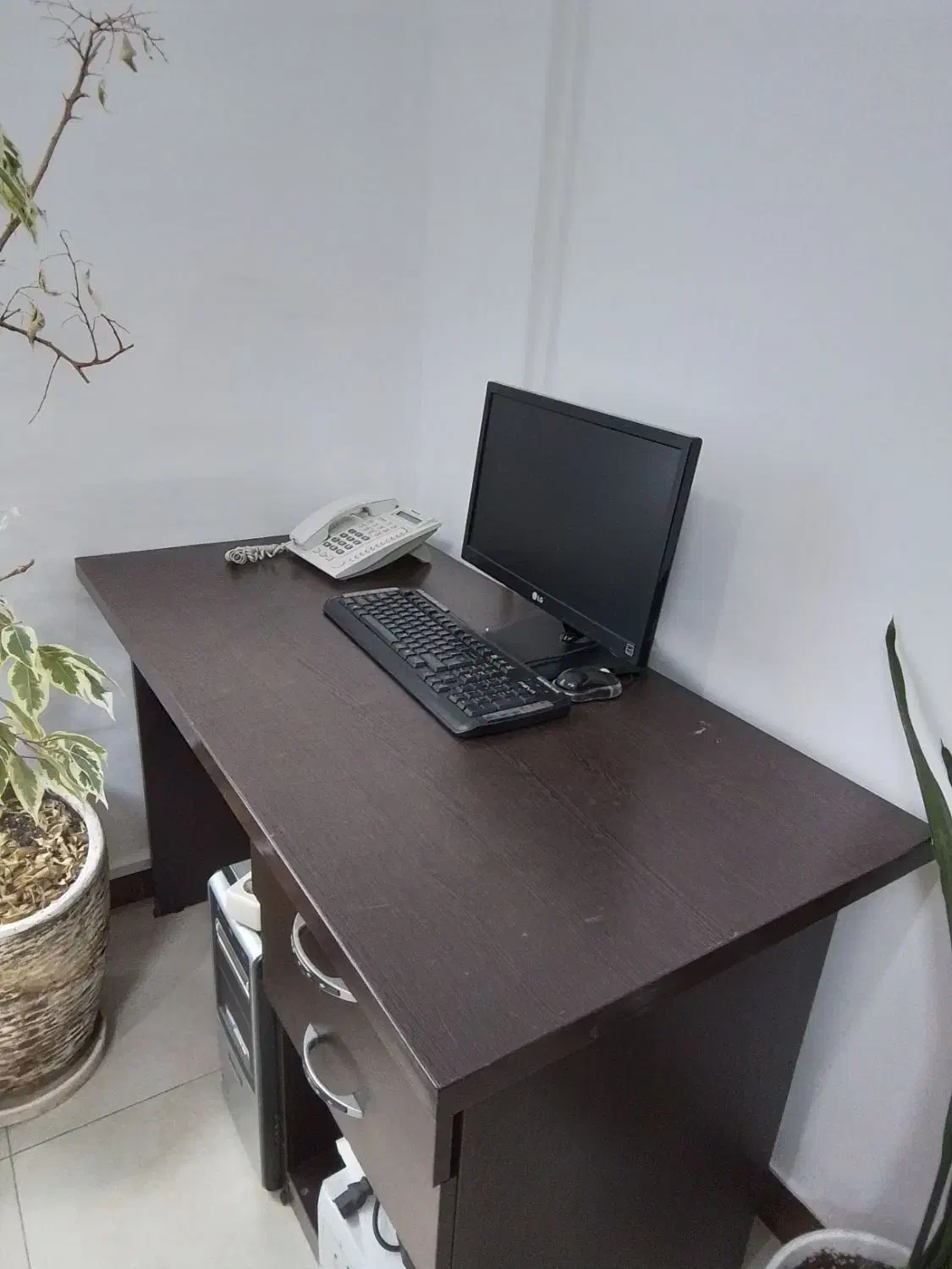 میز کامپیوتر و کار|دفتر کار|لاهیجان, قیام|دیوار