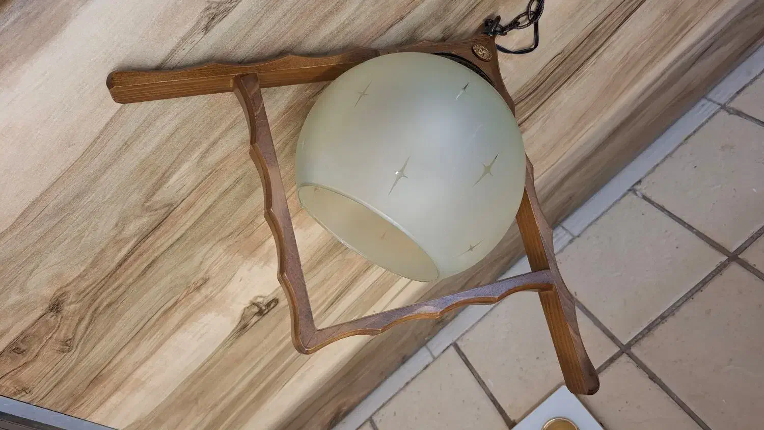 آویز چوبی لوستر اتاق خواب|لوستر و چراغ آویز|تهران, کرمان|دیوار