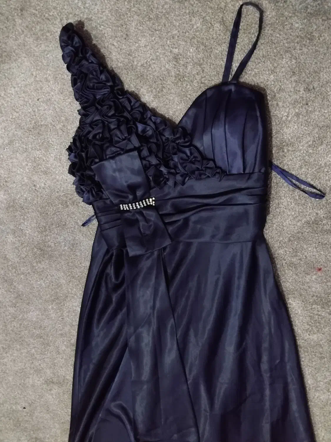 فروش وارائه لباس مجلسی زنانه مدل ۱۴۰۴|لباس|بندر ماهشهر, |دیوار