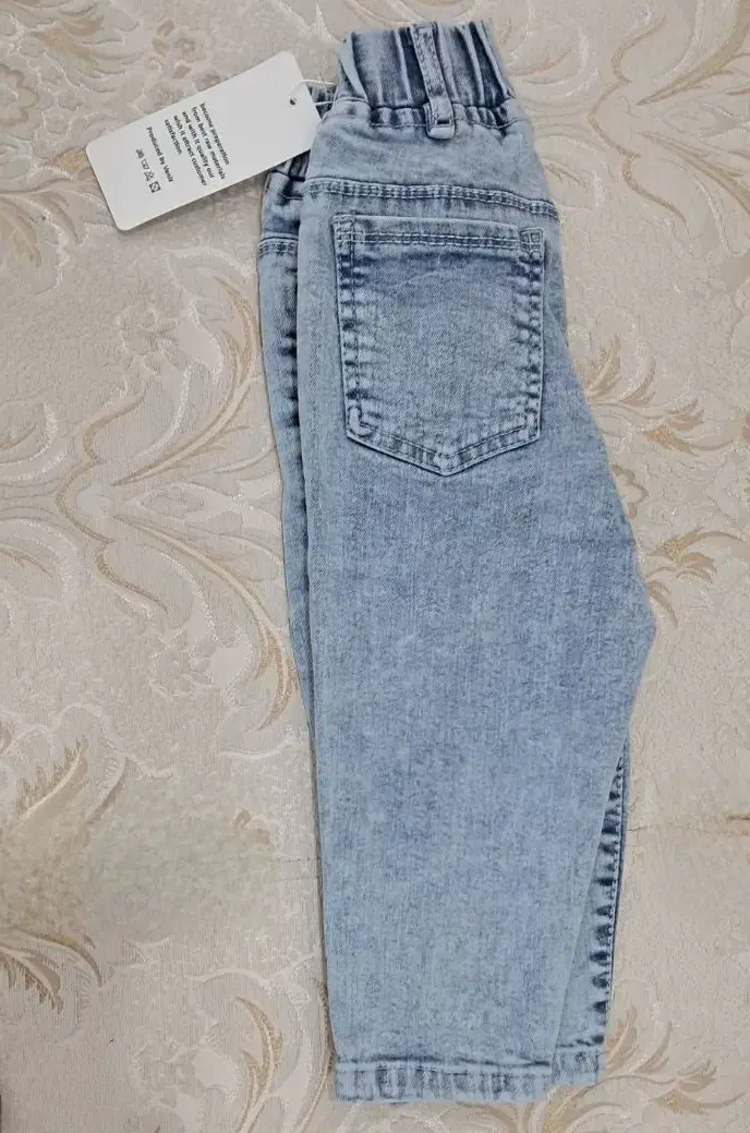 شلوار بچه گانه|کفش و لباس بچه|شوشتر, |دیوار