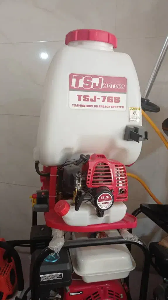 کارواش سمپاش علف زن موتور پمپ ادوات کشاورزی|ماشینآلات صنعتی|اصفهان, هفتون|دیوار