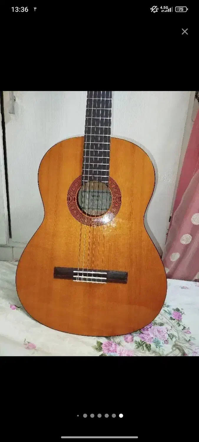 گیتار یاماها c40|گیتار، بیس، امپلیفایر|قوچان, |دیوار