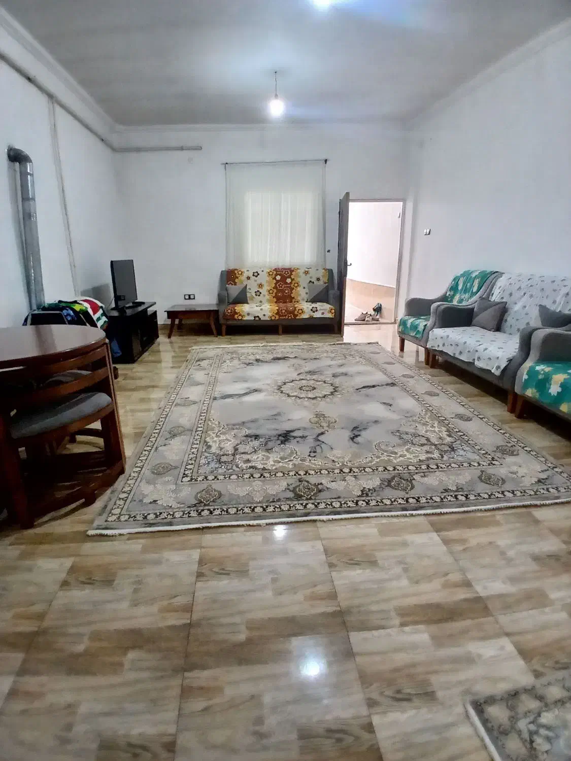 ۱۰۰ متری پارکینگ دار حمیدیان خ ایران وارش ۳|فروش آپارتمان|رشت, انصاری|دیوار