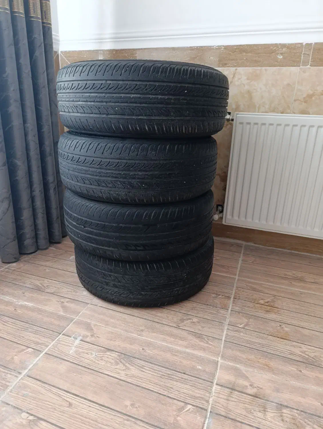 لاستیک ۲۰۵|قطعات یدکی و لوازم جانبی|ایوان, |دیوار