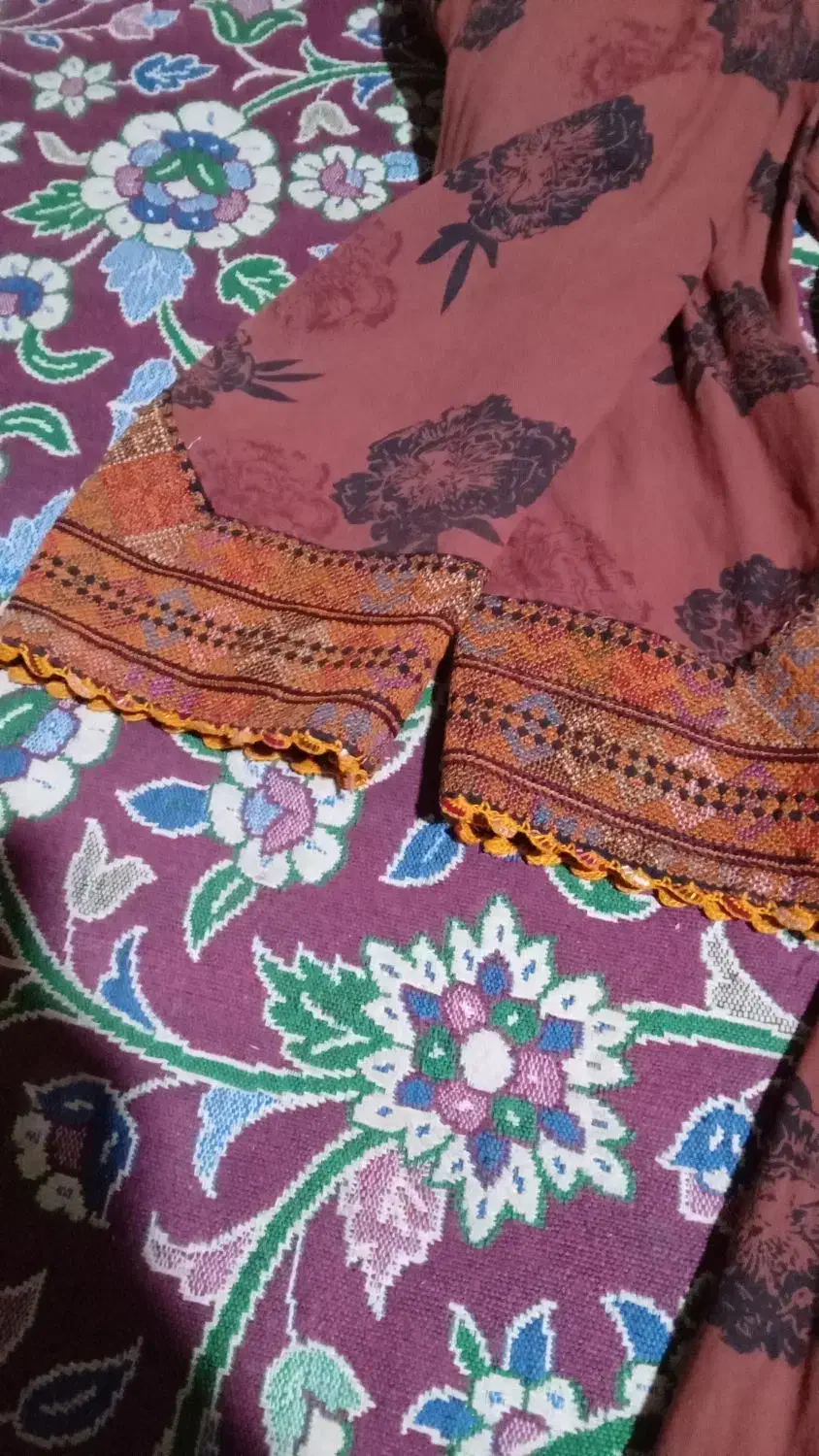 فروشی|لباس|خاش, |دیوار