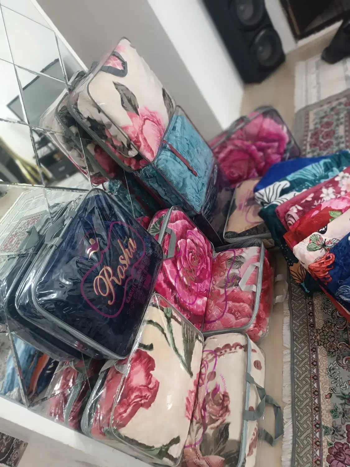 روفرشی|روفرشی|بجنورد, |دیوار