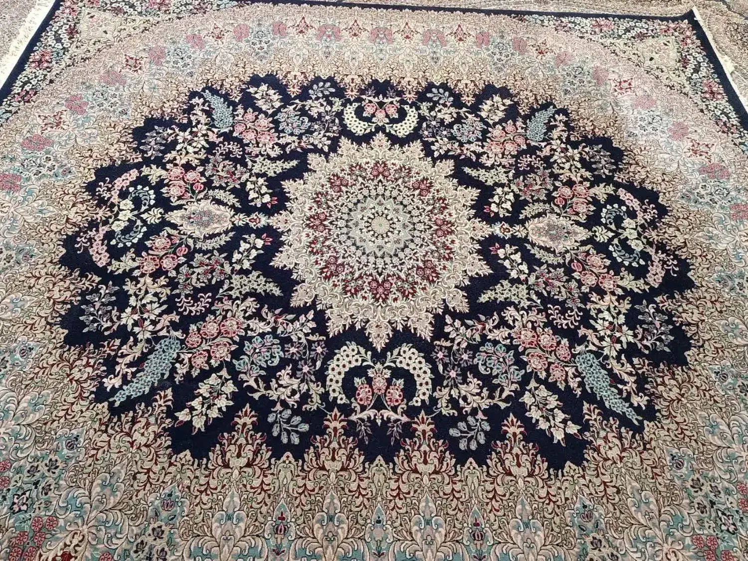 فرش ماشینی 9متری 3*3نگین مشهد|فرش|تهران, اقدسیه|دیوار