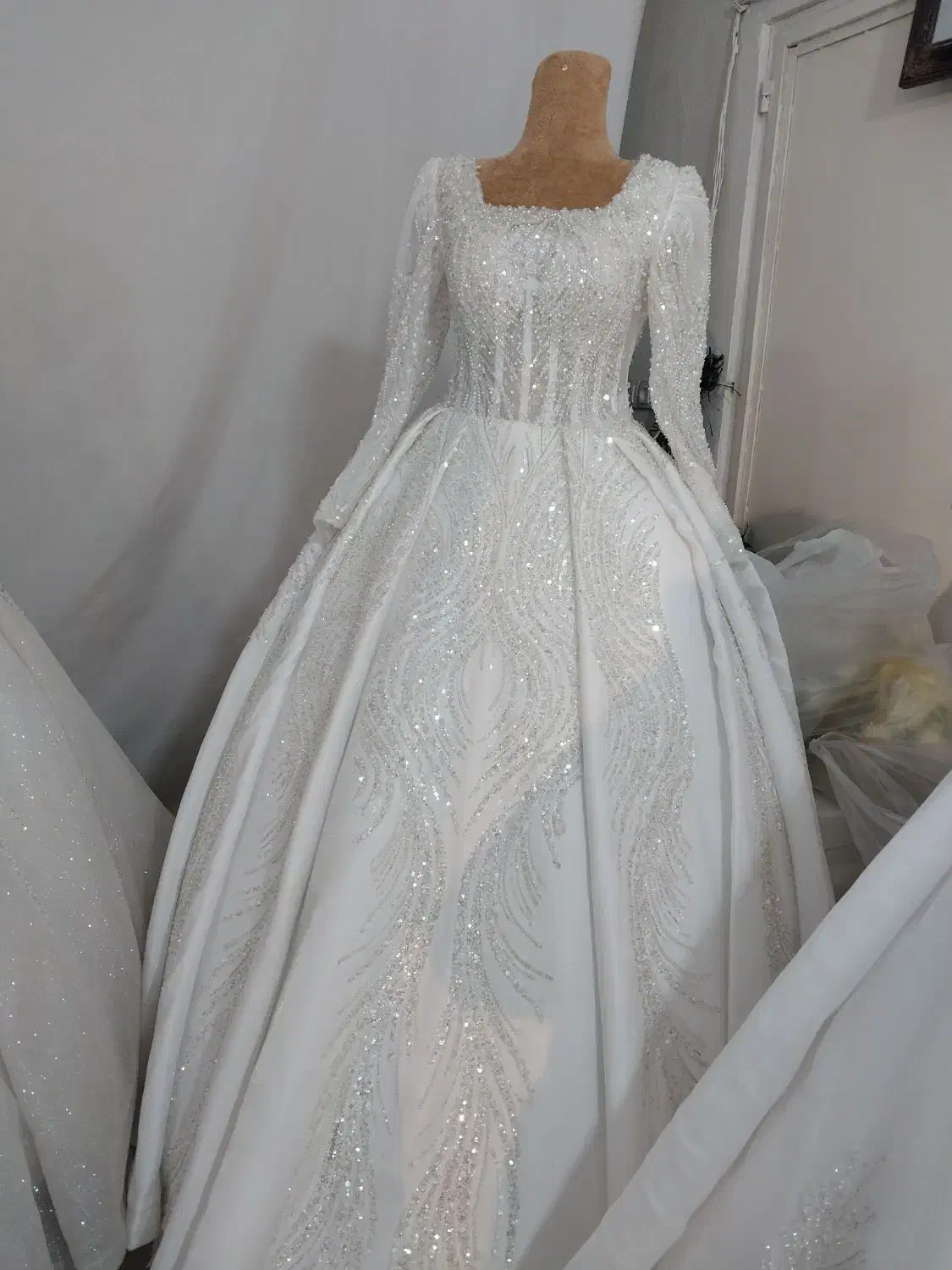 لباس عروس|لباس|خرم‌آباد, |دیوار