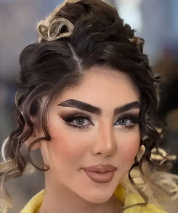 تخفیف ویژه ی میکاپ وی ای پی|خدمات آرایشگری و زیبایی|بروجرد, |دیوار