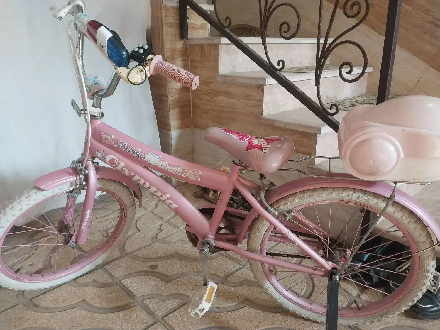 دوچرخه کاملا سالم بخاطر کمبود جا میفروشم|دوچرخه، اسکیت، اسکوتر|رشت, هلال احمر|دیوار