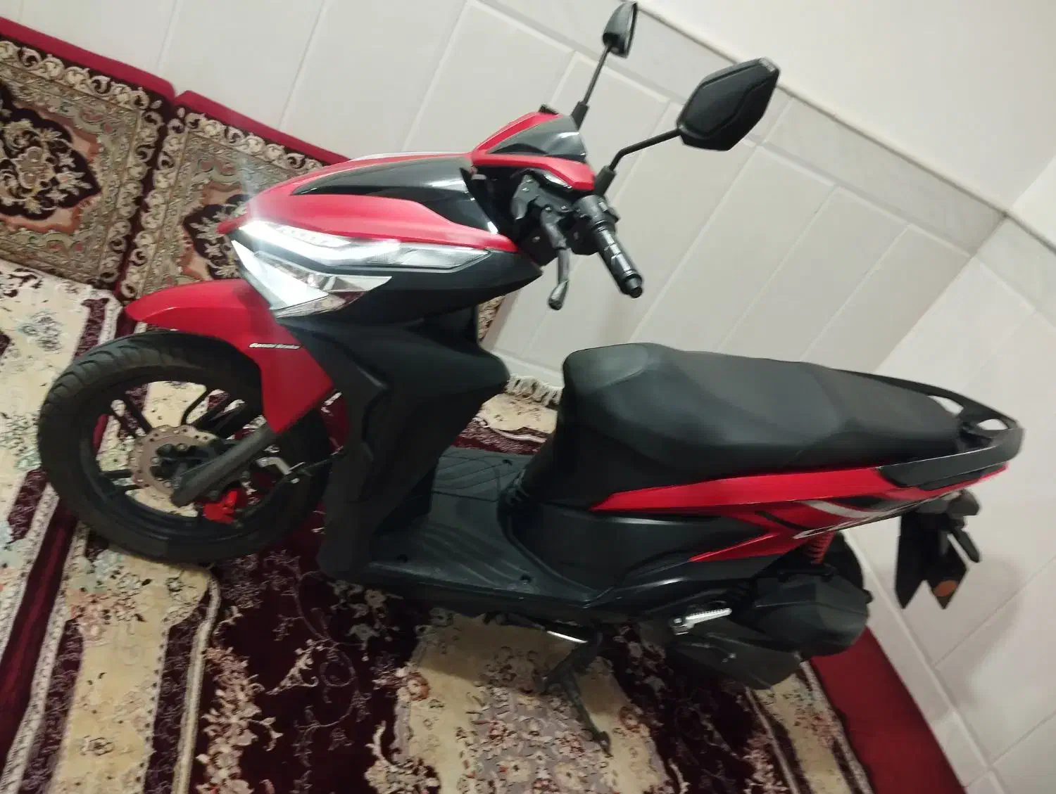 کیلیک ۱۴۰۱ بهرو درحد قابل معاوضه بنلی ان اس|موتورسیکلت|قم, قلعه کامکار|دیوار