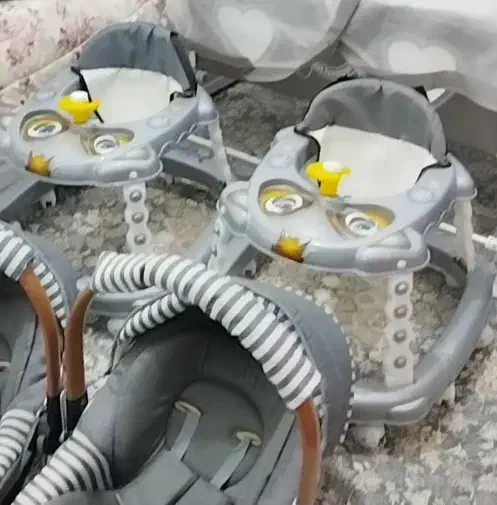 دوعددکریر ودوعددروروک وگهواره|کالسکه و لوازم جانبی|شهرکرد, |دیوار