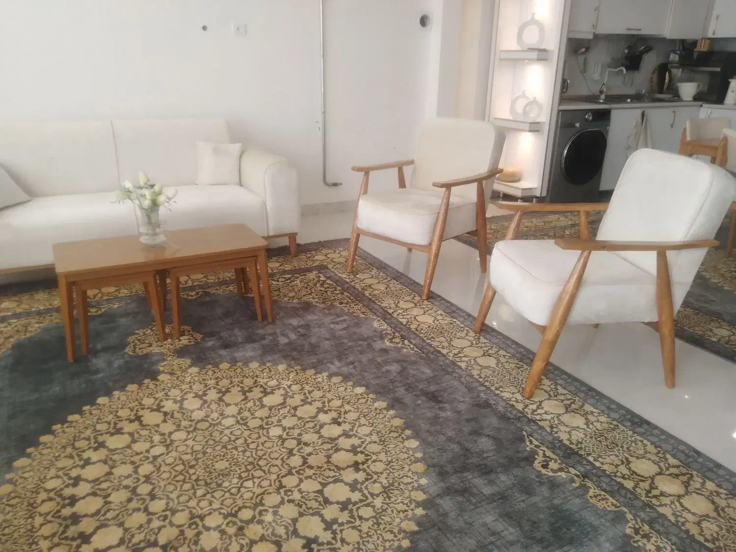 مبل  و نهارخوری مینیمال موجود در مبلمان فرمانبر|مبلمان خانگی و میز عسلی|کاشمر, |دیوار