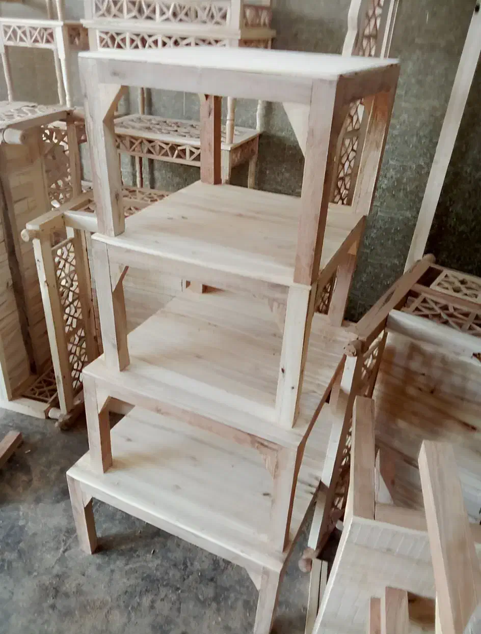 کرسی چوبی شامگاهی شده سفارشی با پایه های مقاوم فول|بخاری، هیتر، شومینه|تهران, شهرک ولیعصر جنوبی|دیوار