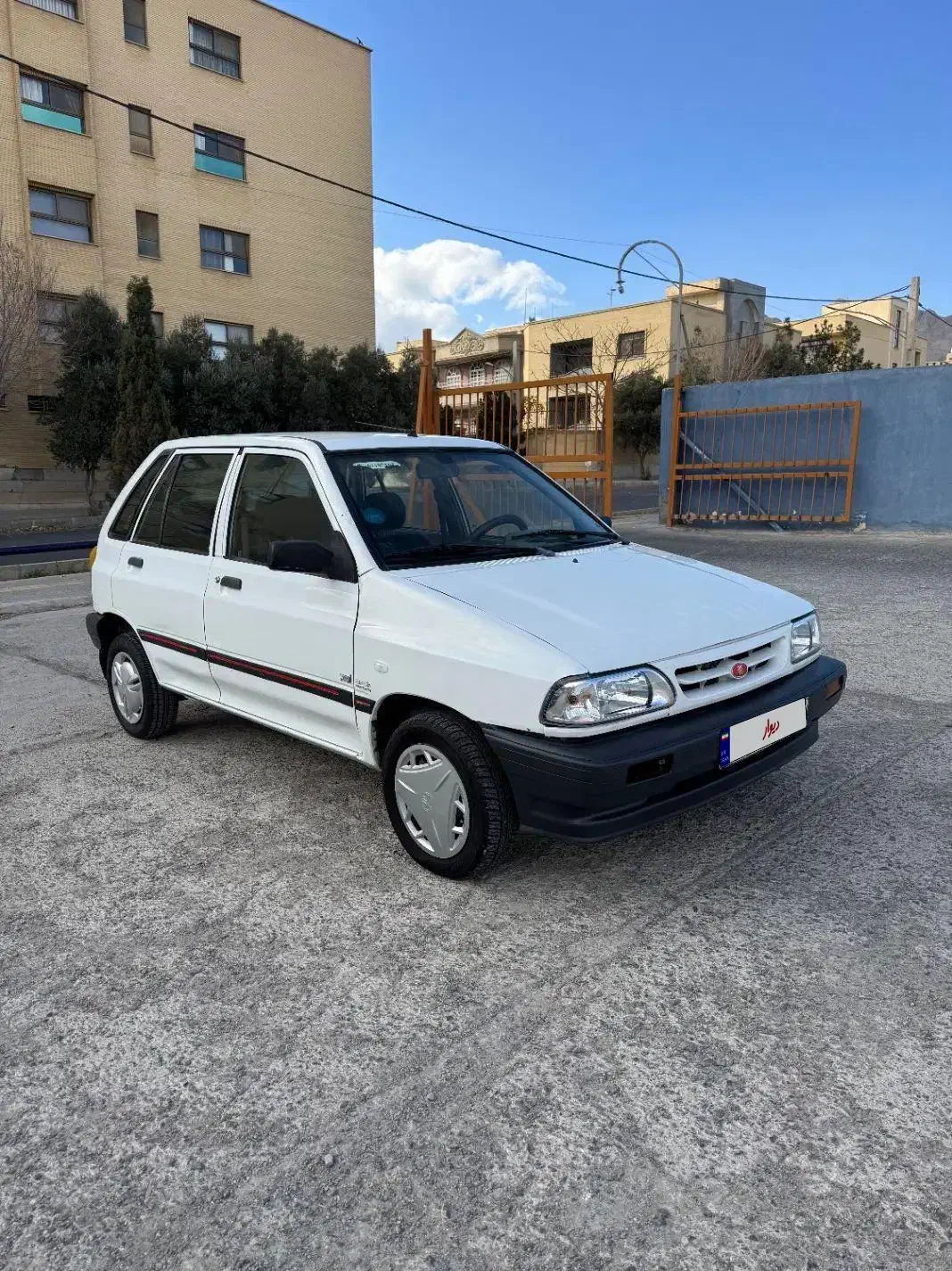 پراید هاچبک مدل 1388 بدون رنگ|خودرو سواری و وانت|اصفهان, سپاهانشهر|دیوار