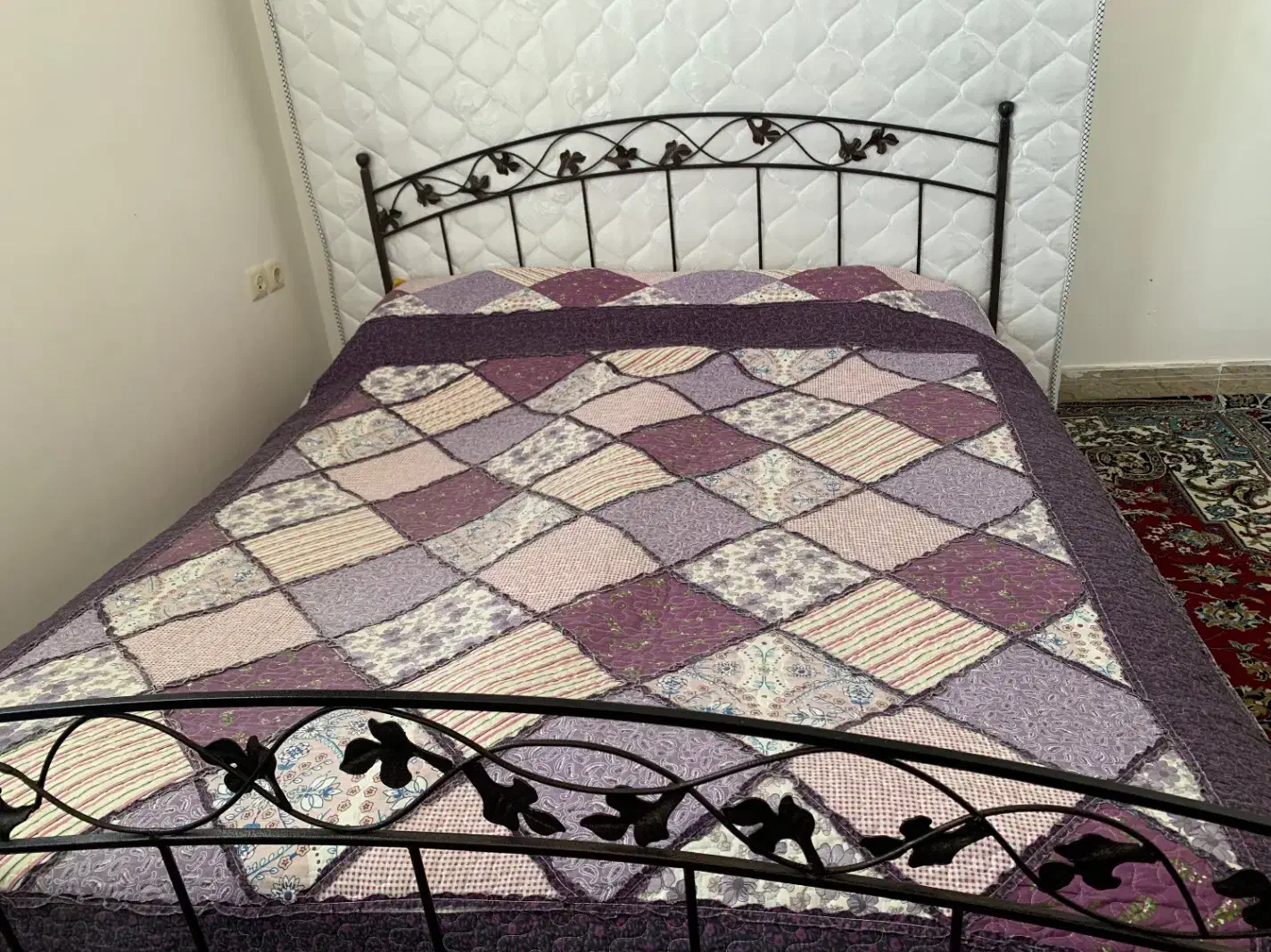 تخت و تشک دونفره|تخت و سرویس خواب|بوئین و میاندشت, |دیوار