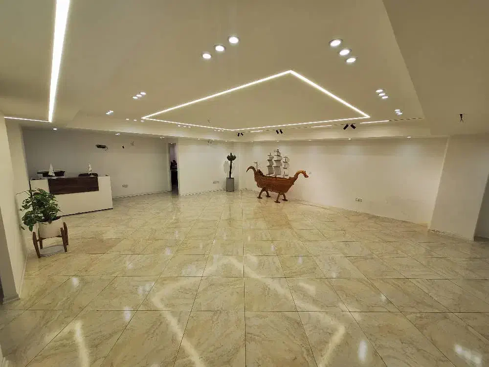 اجاره اداری ۳۶۰ متری مرکز شهر|اجارهٔ دفتر کار، اتاق اداری، مطب|بندرعباس, |دیوار