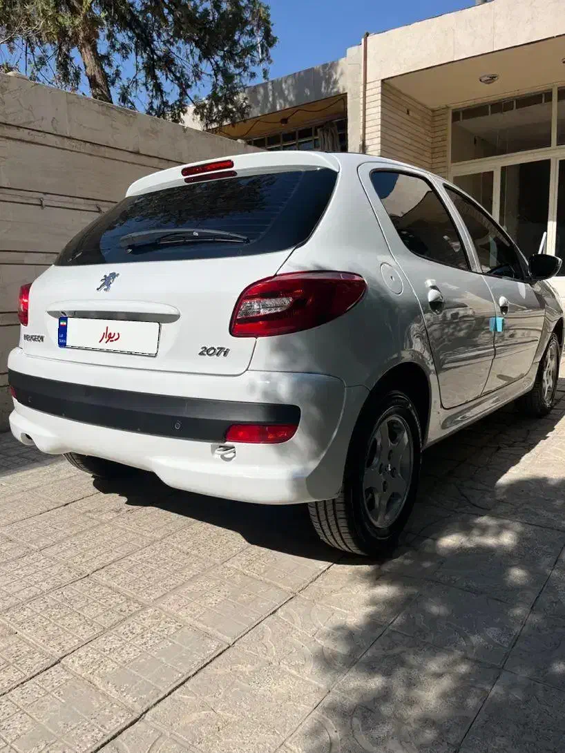 پژو ۲۰۷ اتوماتیک مدل ۱۴۰۳|خودرو سواری و وانت|اصفهان, خانه اصفهان|دیوار