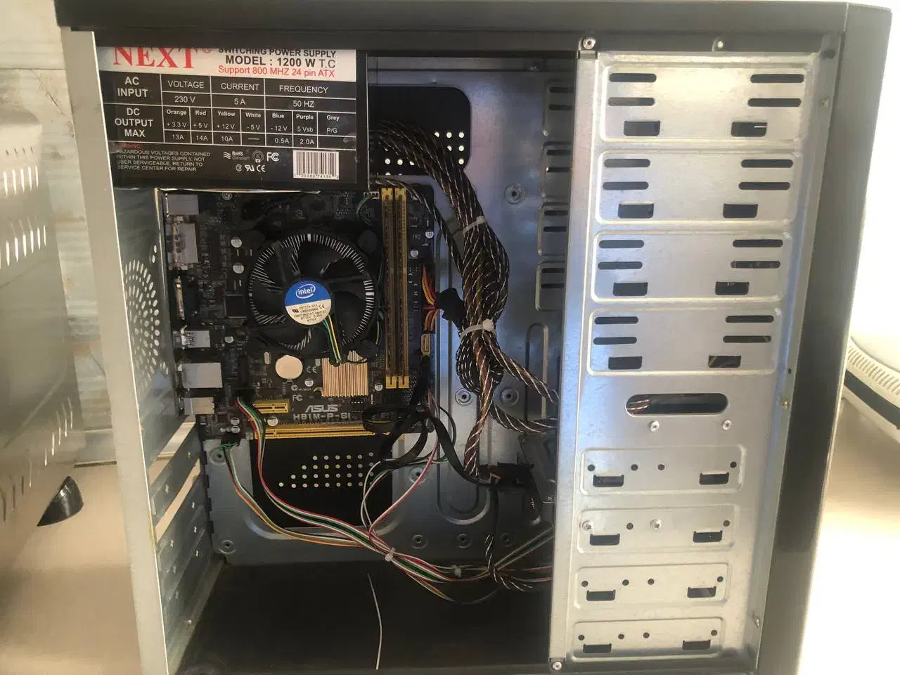 کامپیوتر اقتصادی اداری و دانش اموزی|رایانه رومیزی|سراب, |دیوار