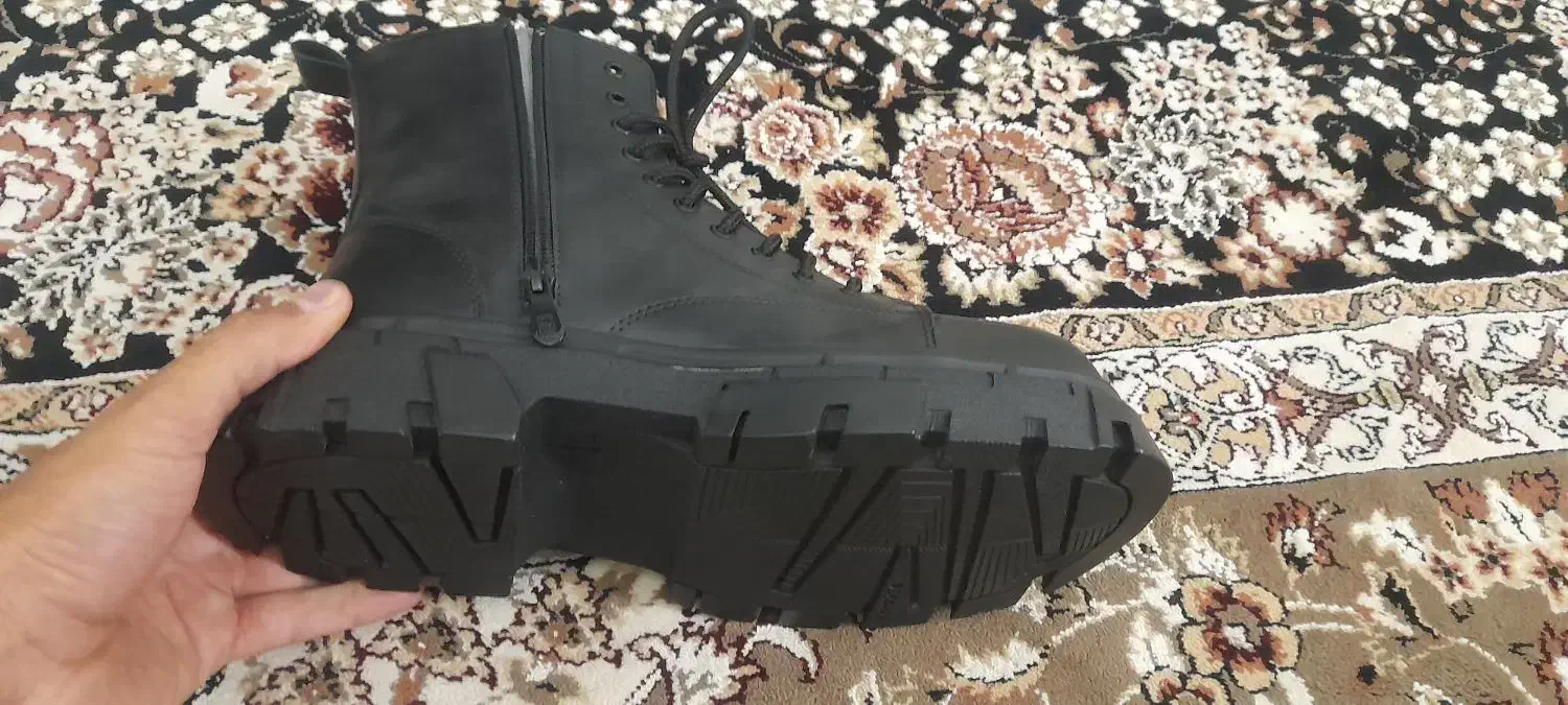 نیم بوت برشکا|کیف، کفش، کمربند|اسلامآباد غرب, |دیوار